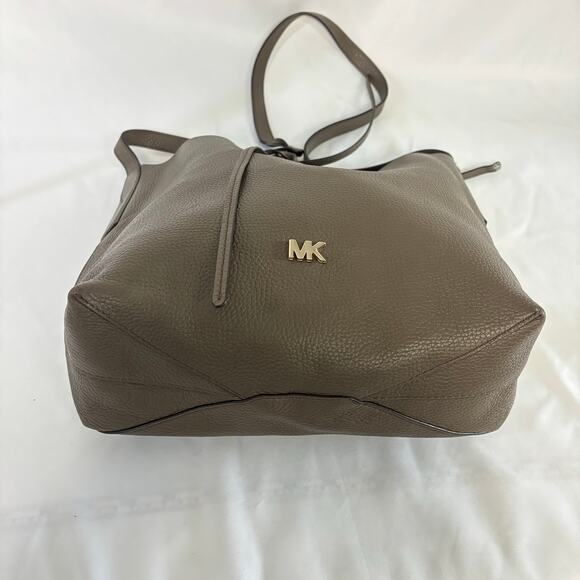 Michael Kors Junie Large Pebbled Leather Messenger Green Taupe Shoulder Bag - Picture 11 of 14